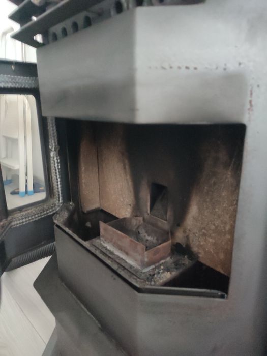 Piec na pellet SCHENGER HLP3602 9,3kW A++ W pełni automatyczny ECO+TIMER Czerwony