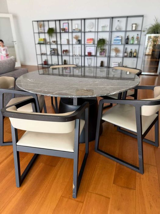 Mesa de Jantar Camerich Unity 135cm – Mármore Galaxy Grey