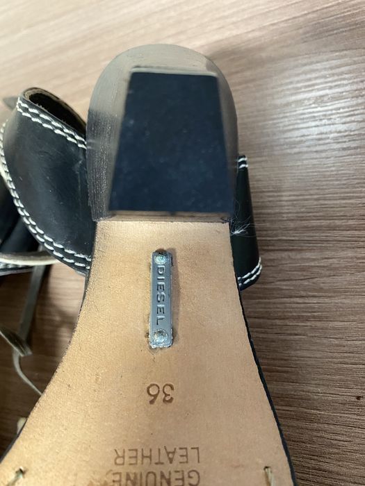 Шикарные и мега удобные КОЖАНЫЕ итальянские босоножки Дизель