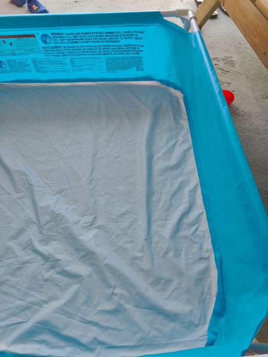 Piscina quadrada para crianças 122x122 Altura 30,5 cm