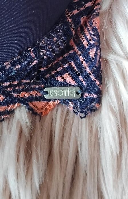 Biustonosz push-up Esotiq rozm. 70 B