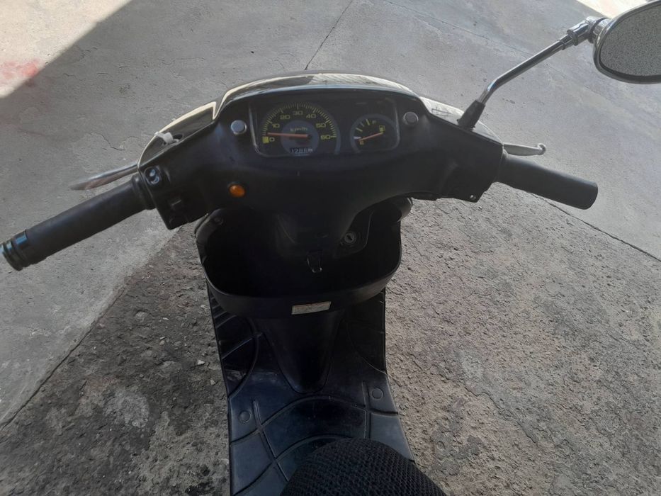 Продаж Сузукі Лец 2 DX