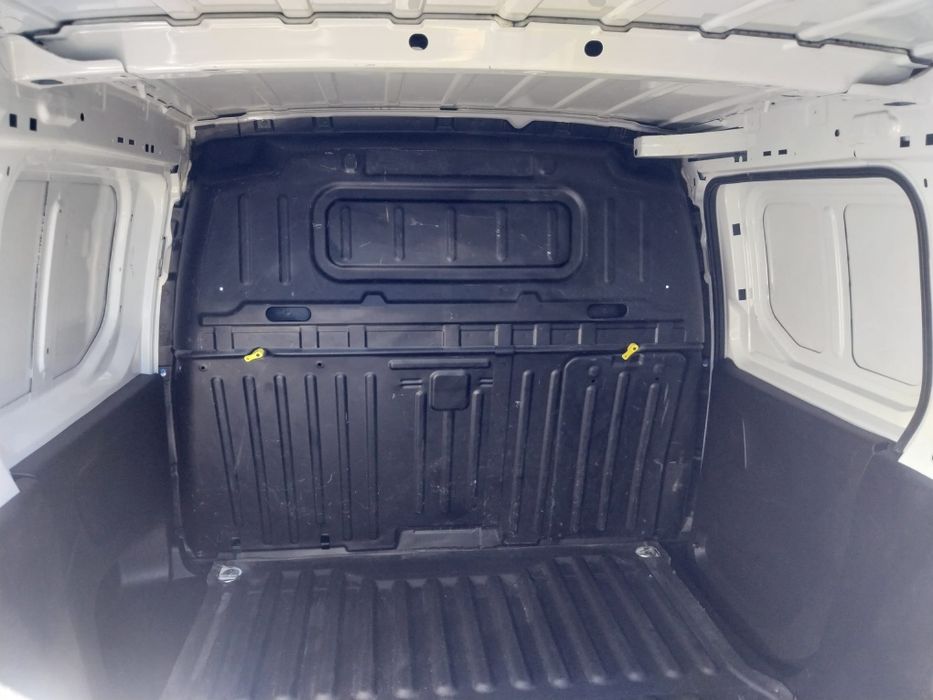 Toyota comercial 1.5