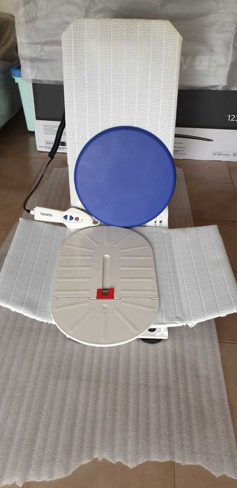 Cadeira Elevatória de Banho ORCA