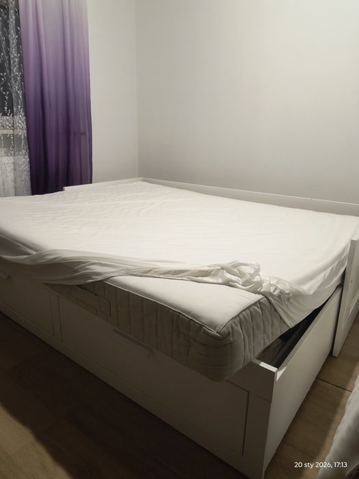 Zadbany Materac Duży