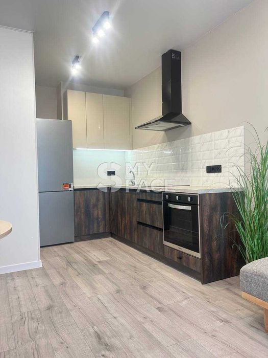 ТОП ЦІНА! Змієнка. Варшавський 3 З РЕМОНТОМ.Ретровіль.Оболонь.