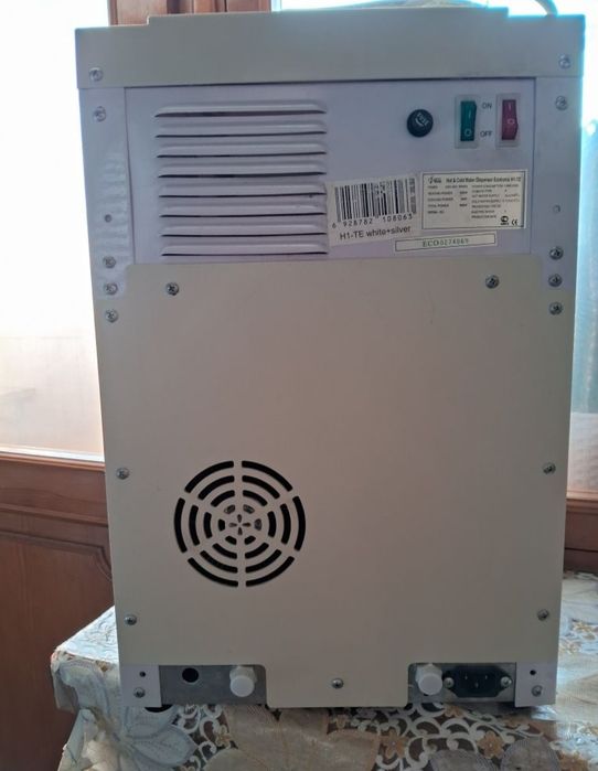 Бытовой кулер,,ECOTRONIC " б.у