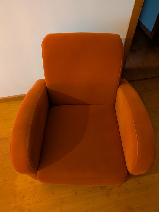 Poltrona cor tijolo