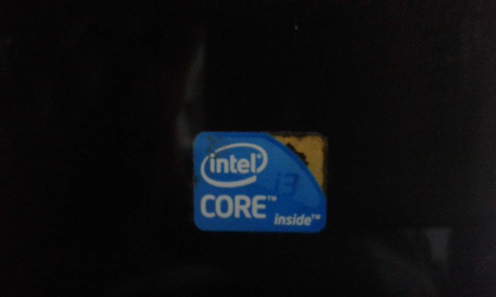 Toshiba L650 (i3)