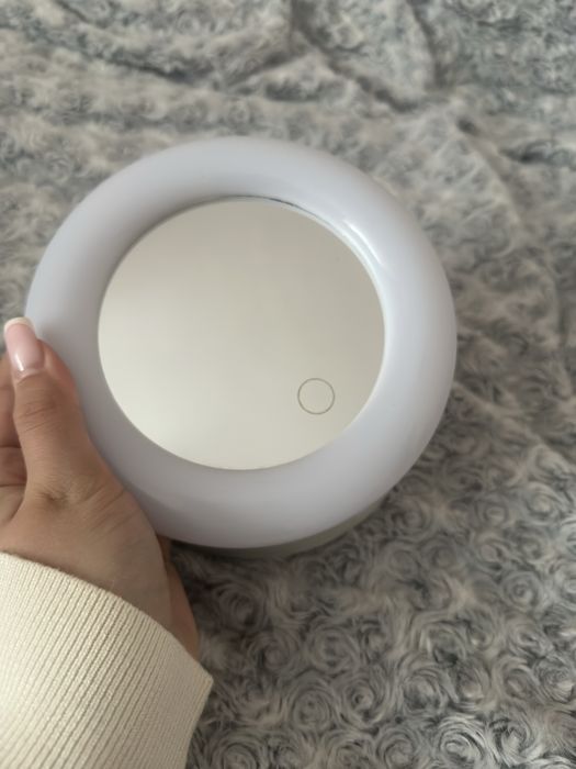 дзеркало з підсвіткою для туалетного столику