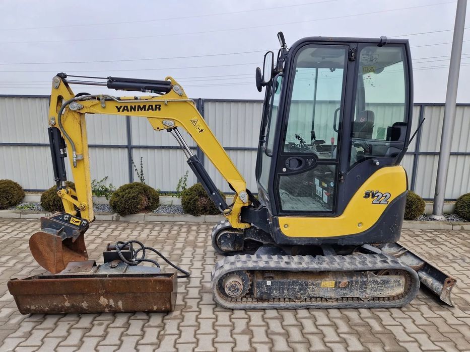 Usługi wynajem minikoparka przyłącza wykopy wywrotka