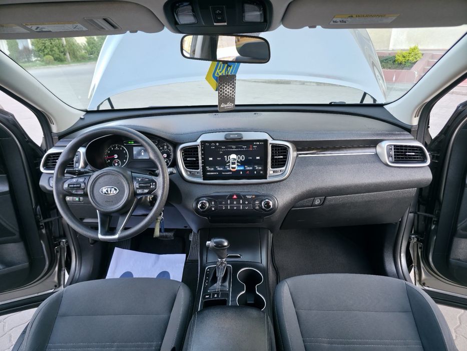 Kia SORENTO 2017