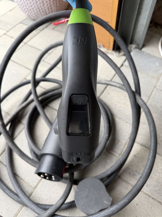 GreenCell Habu ładowarka 11 kw Uszodzona