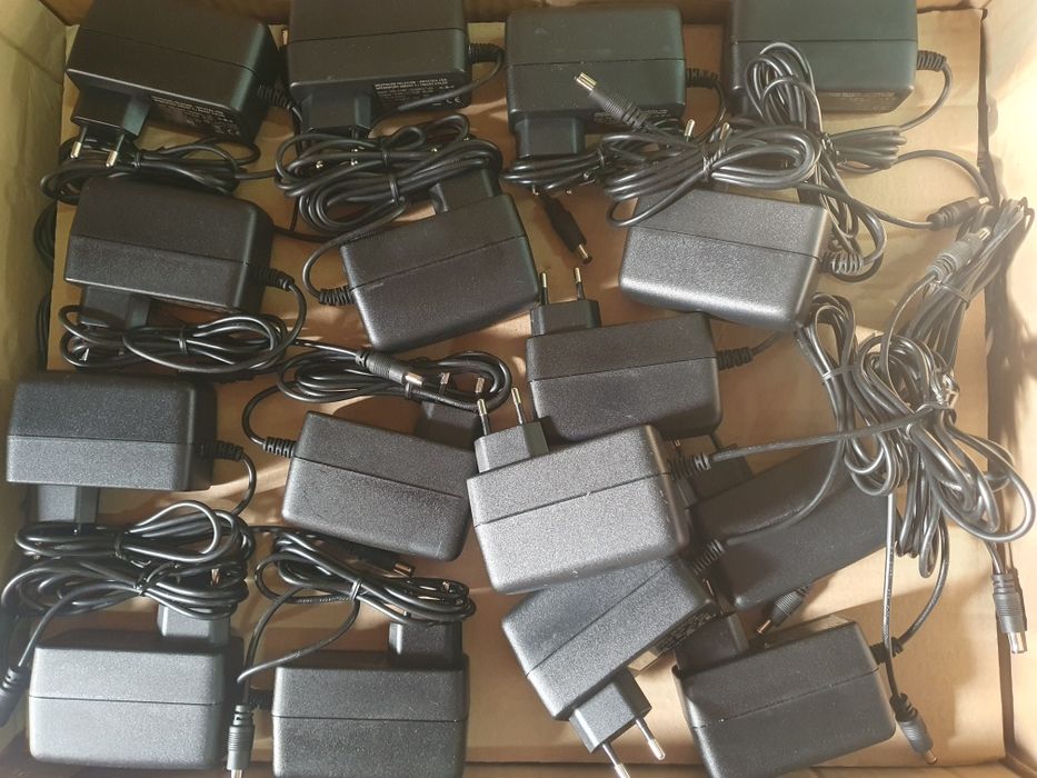 Зарядка зарядное блок питания живлення Deutsche Telekom 12v/3a 36w