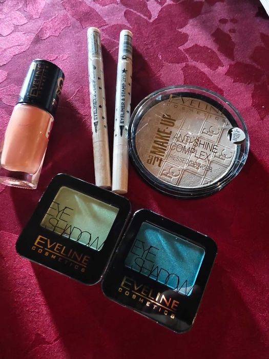 Zestaw NOWYCH kosmetyków EVELINE | Puder, Cienie, Eyelinery, Lakier | HIT!