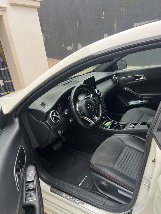Mercedes-Benz Cla 220 AMG