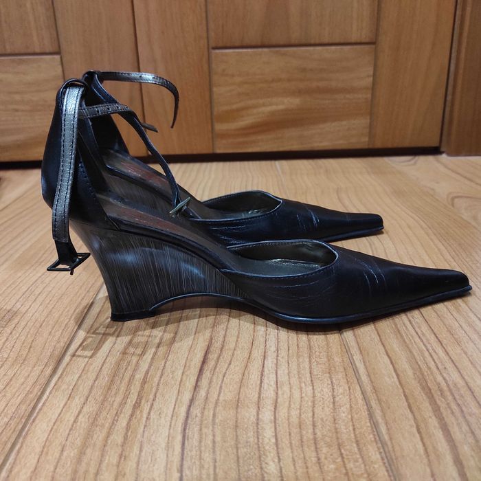 Sapatos com cunha