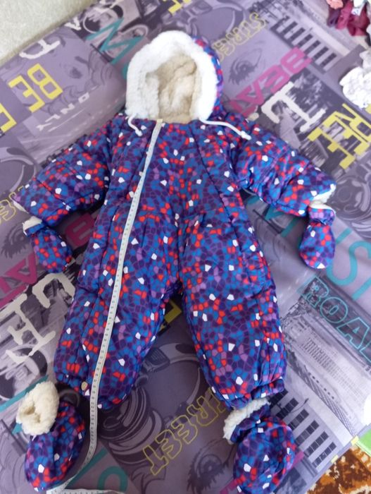 Продам зимний комбинезон