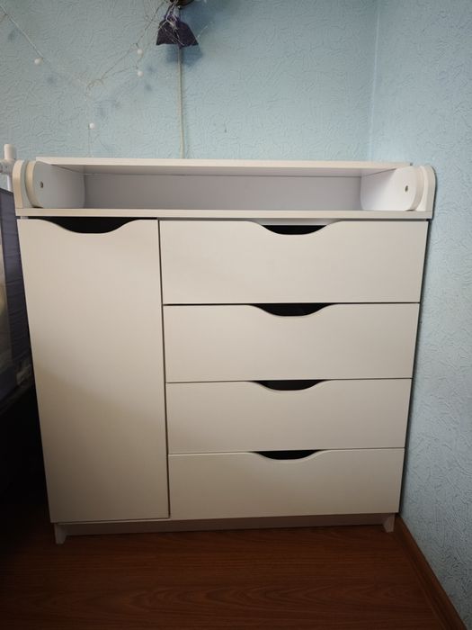 Продам пеленальний комод