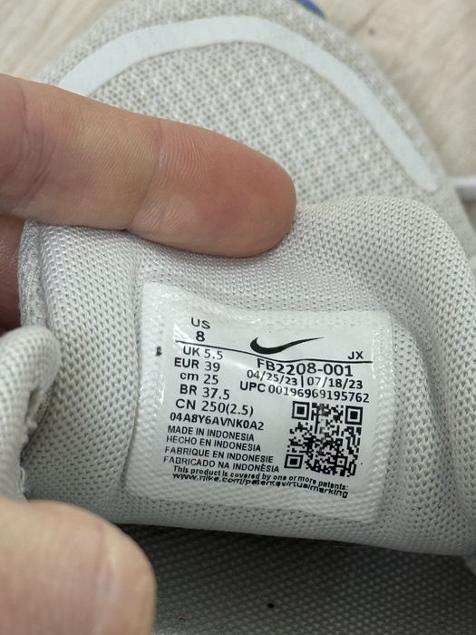 Жіночі кросівки Nike W Revolution 7