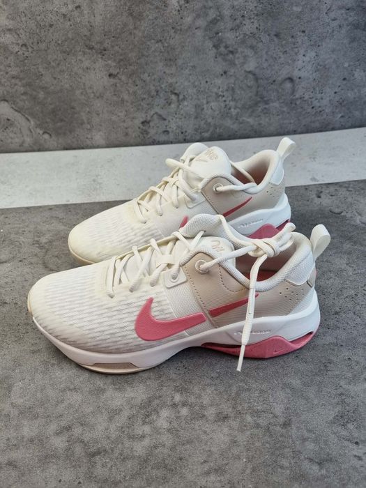 Buty Nike Zoom Bella 6