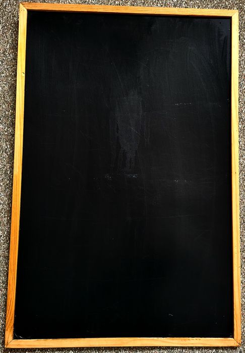 Chalkboard - Good condition64750870983939120