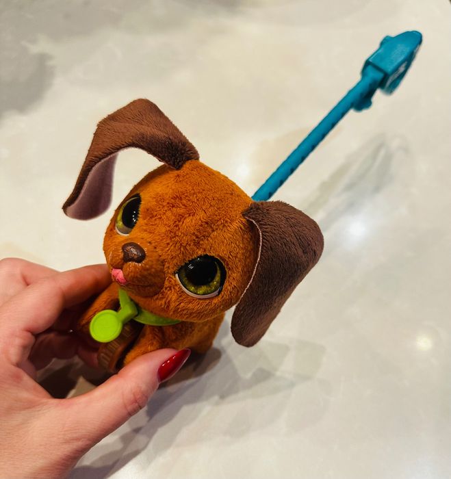 Іграшка маленький вихованець на повідці Hasbro FurReal
