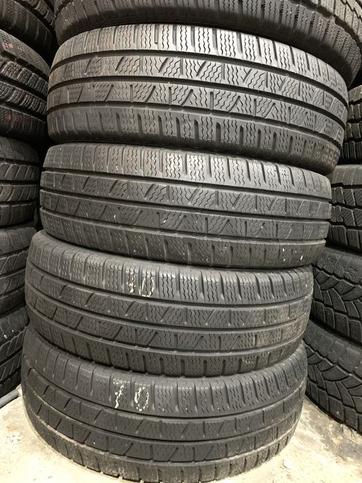 Шини б/у зима 205/65-16с Pirelli Carrier Winter