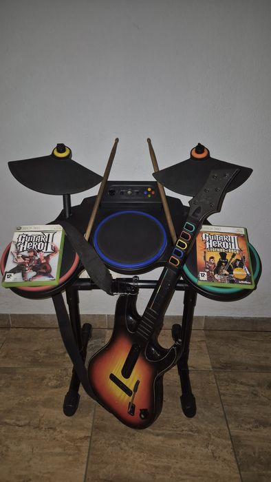 Zestaw Guitar Hero Xbox 360 | Perkusja + Gitara World Tour + 2 Gry