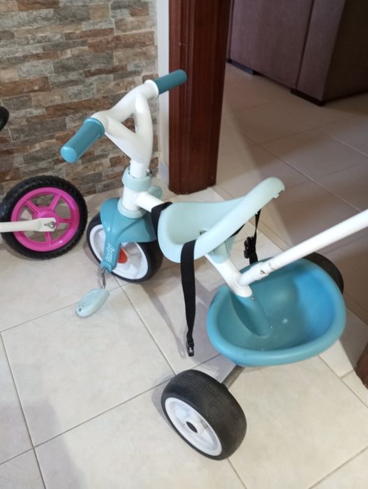 Bicicleta Berg e triciclo Be move