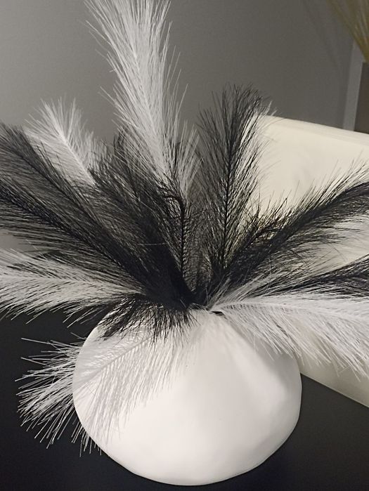 Centro de mesa com plumas