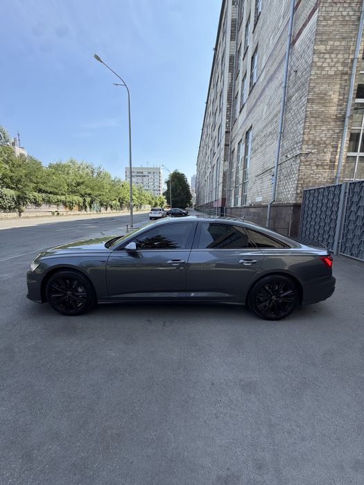 Продам  власний Audi A6
