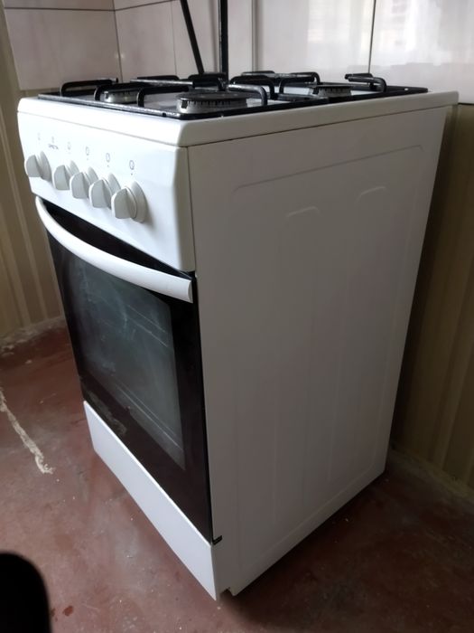 Газова плита GRETA б/у в чудовому стані