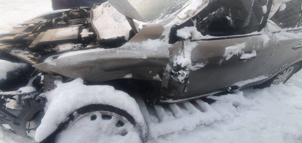 Megane 3 1.6 бензин після дтп