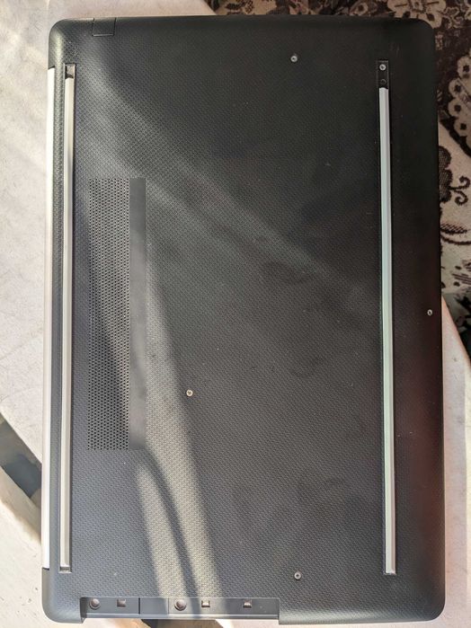 ноутбук HP 17.3"Full HD ips100% sRGB,Core i5-1135G7,16GB RAM,512GB SSD