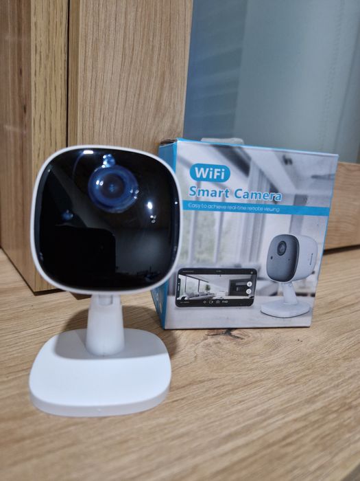 Câmera de vigilância.  Nova