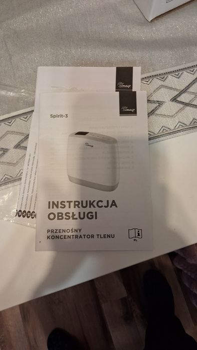 Przenośny koncentrator tlenu