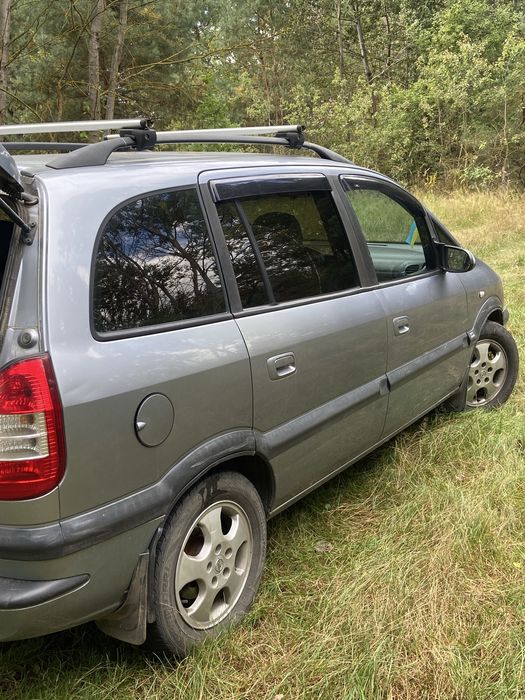 Продам Opel Zafira A
