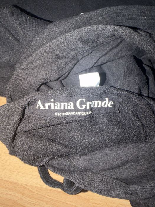 Bluza ariana grande