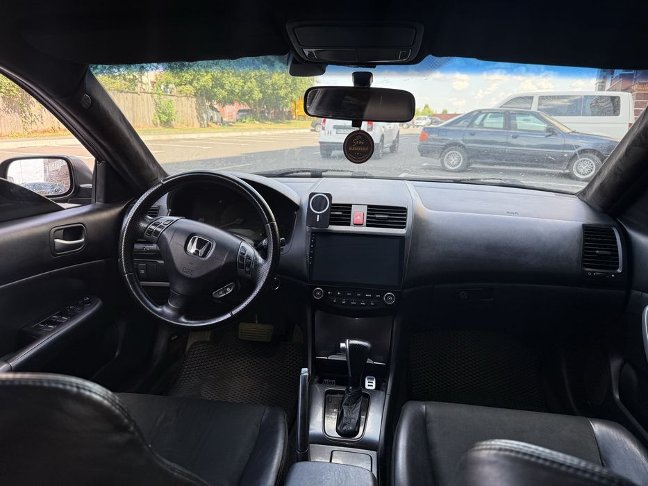 автомобіль HONDA ACORD 7