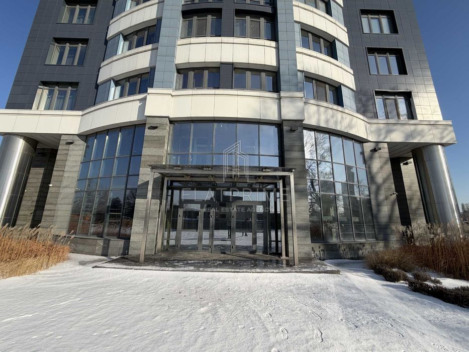Комерційне приміщення фасад Сонячна Рів'єра 1 поверх
