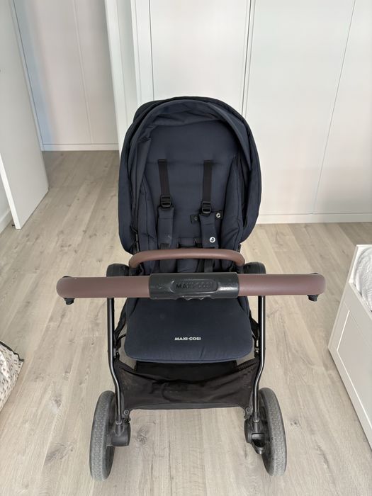 Carrinho Maxi-Cosi Street + Cadeira de Passeio (azul-marinho)