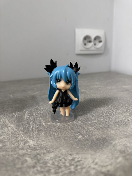(120 грн за обох)Аніме фігурка Хатсуне Міку і Мейко Hatsune Miku Meiko