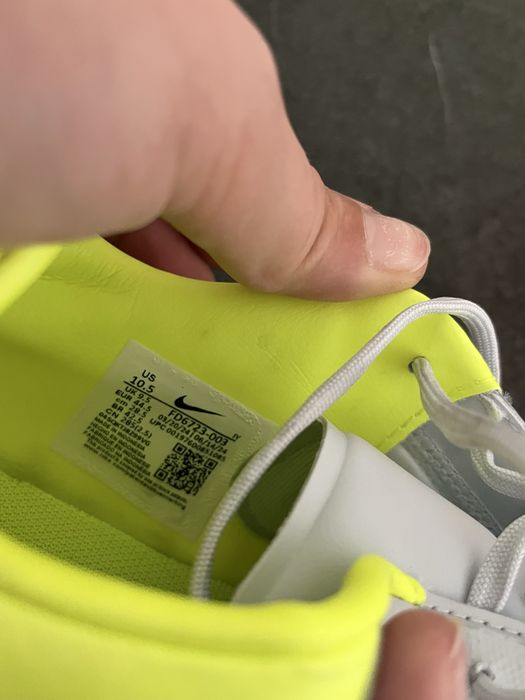Chuteira nike ( usada 1 vez )