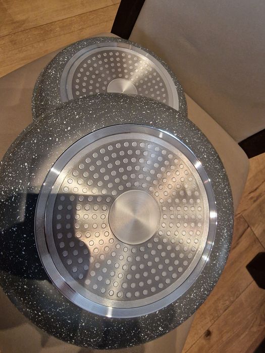 Ceramiczne garnki nowe