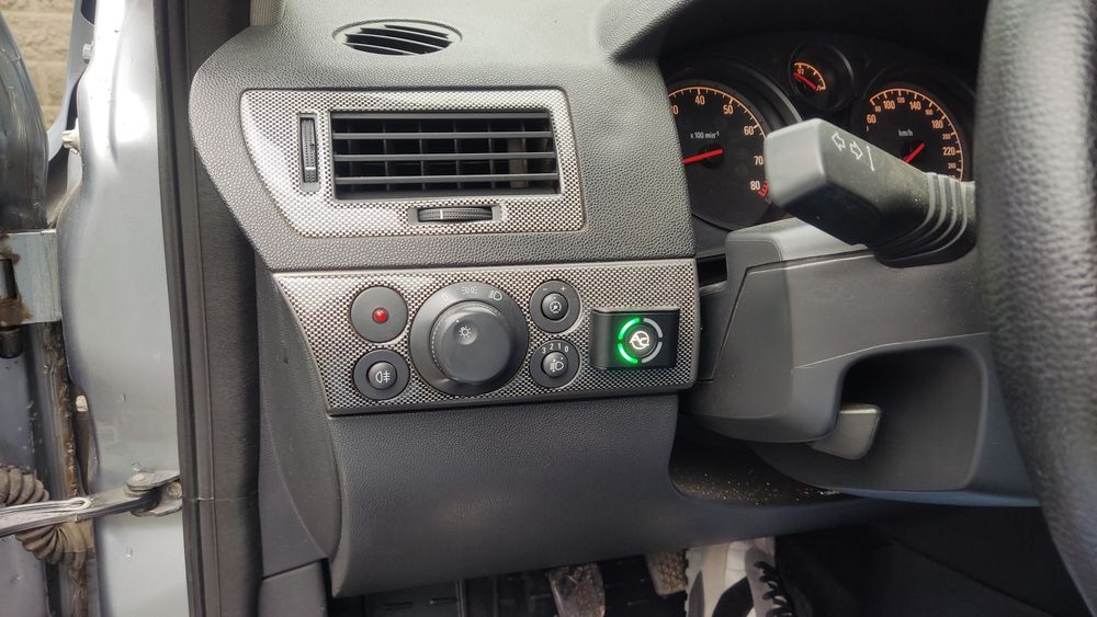 Opel Astra H 2005 рік 1,4 газ/бензин в доброму стані