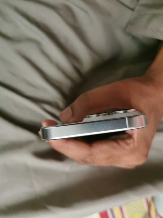 I phone 16 pro 256 GB