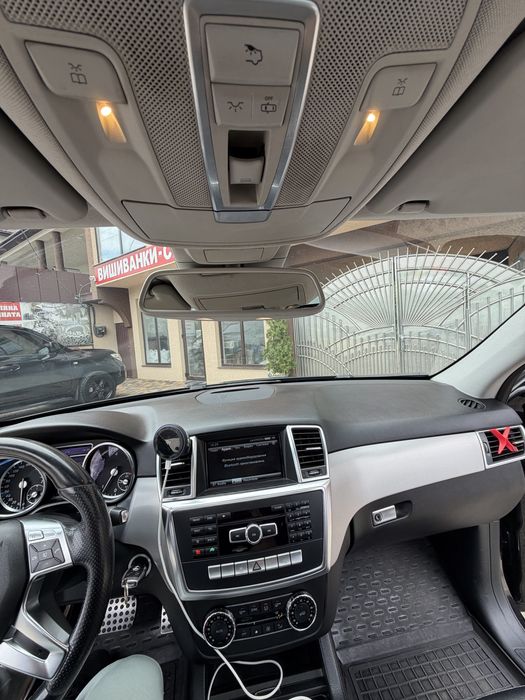 Mercedes-benz ML 350