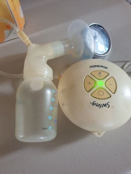 Електричний молоковідсмоктувач Medela Swing, оригінал, повний комплект