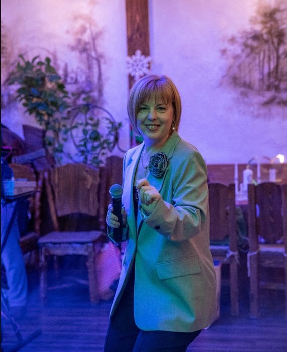 Ведуча  на  свято